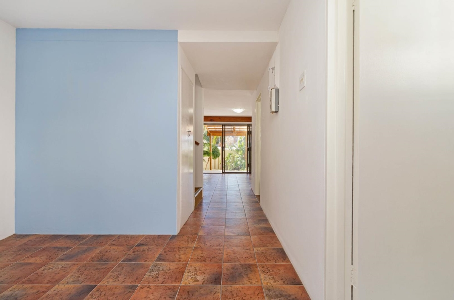 3 Bedroom Property for Sale in Zonnebloem Western Cape